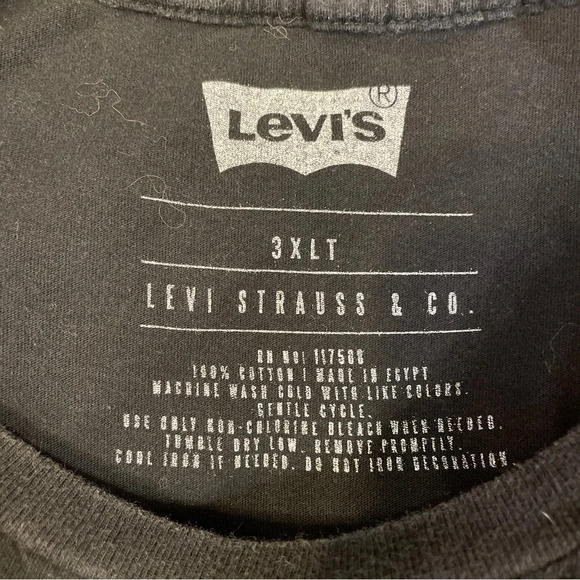 Levi’s black tee with camo graphic logo men’s size 3X. - Picture 4 of 4